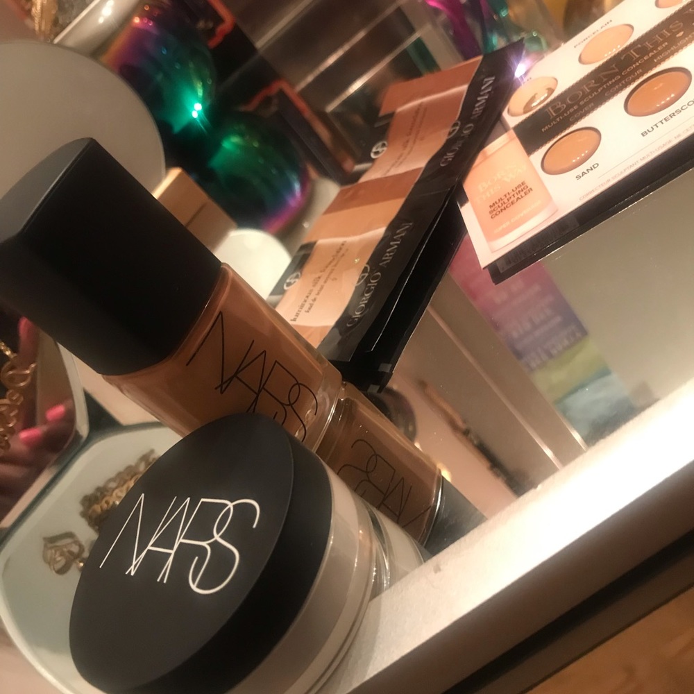 Nars Caracas foundation and setting Powder